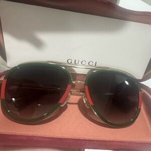 Full inclusion Authentic Gucci Aviators